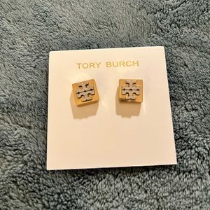 Tory Burch Insignia Block Stud Earring